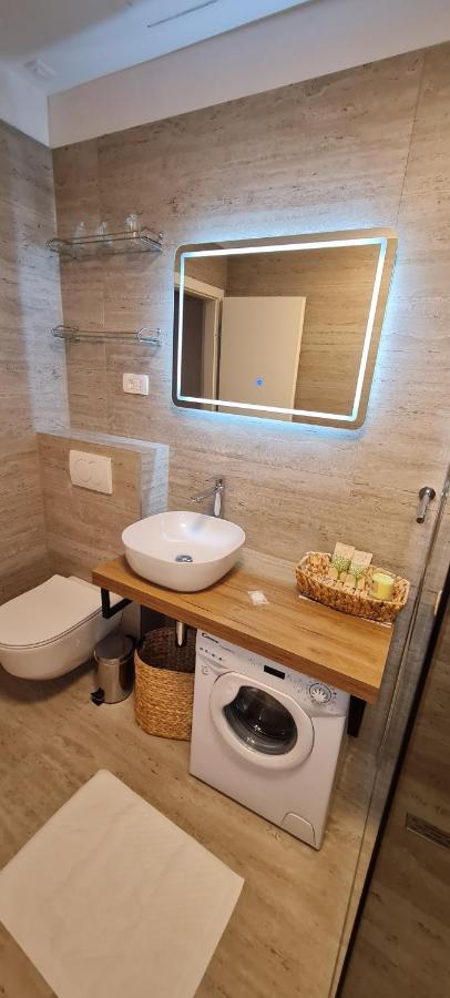 Riva Apartments Спліт Екстер'єр фото