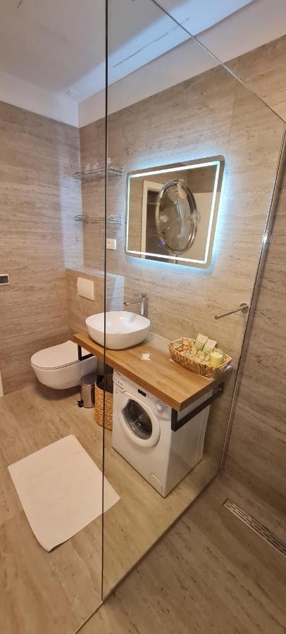 Riva Apartments Спліт Екстер'єр фото