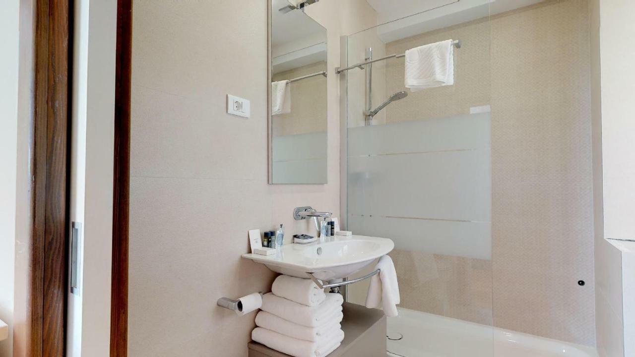 Riva Apartments Спліт Екстер'єр фото